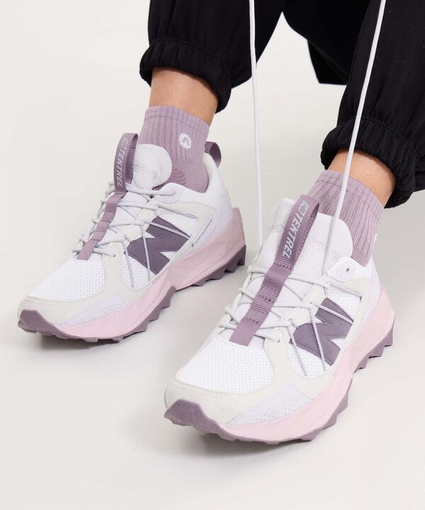 Tenis New Balance Para Mujer Lila image number null